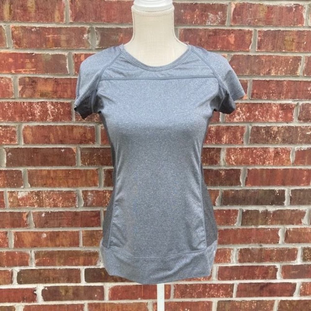 MPG Women's Gray and Teal Fitted Athletic Short-Sleeved Workout Top - Size Mediu
